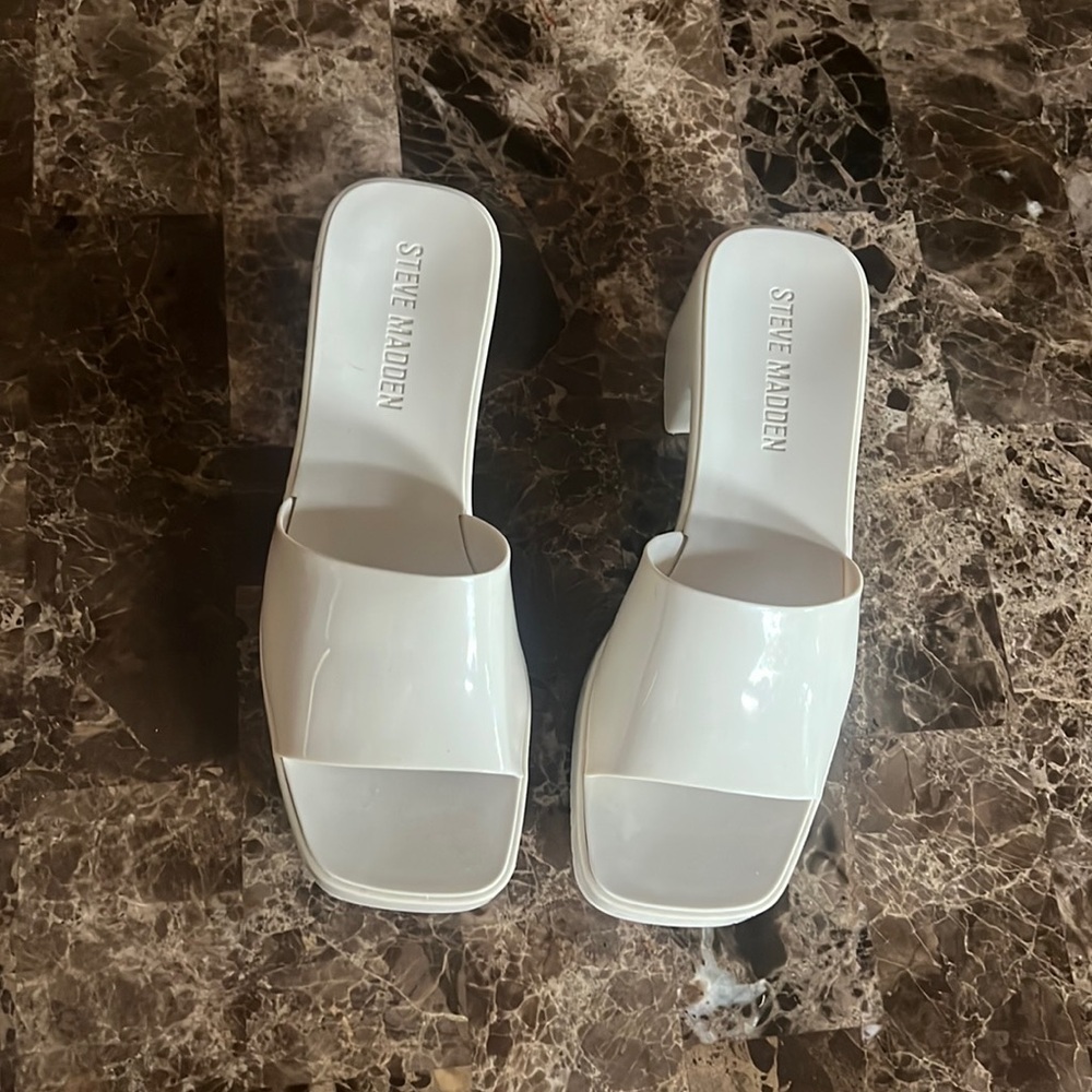 Brand New Steve Madden Sandals